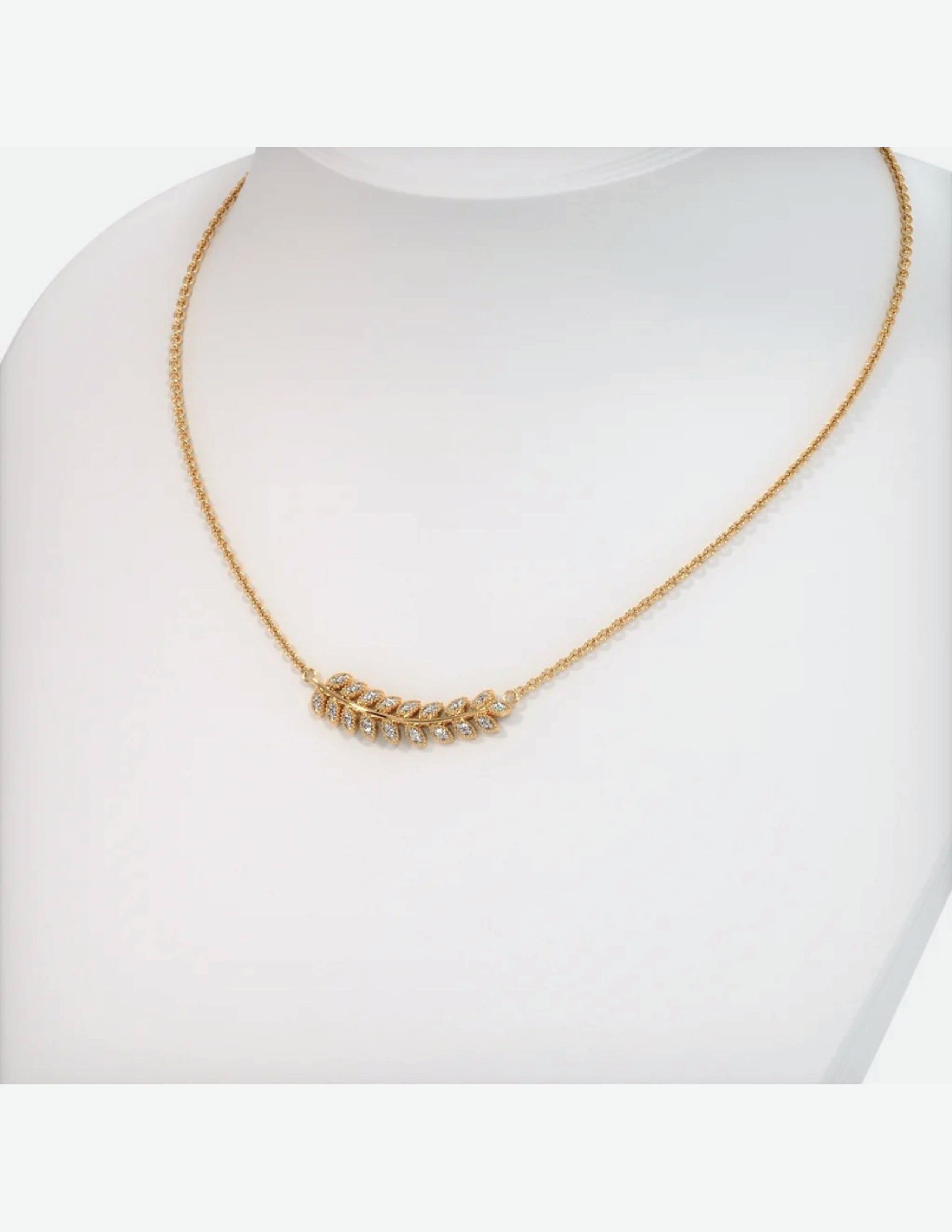 The Pepper Pendant Necklace